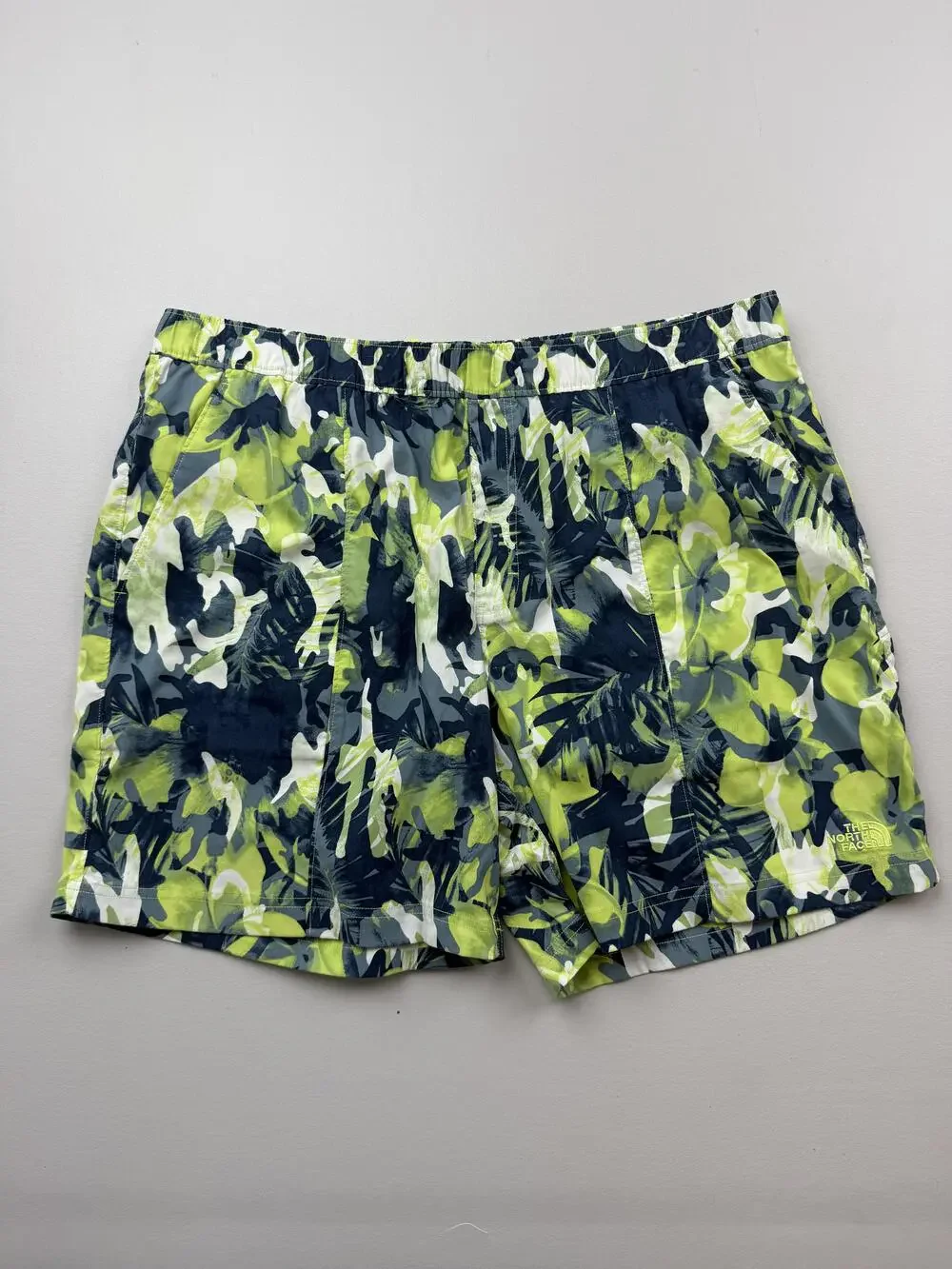 The North Face Swim Shorts Mens XL Multicolor Tropical Floral Elastic Waist